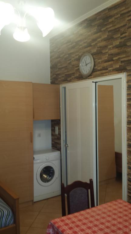 Apartments Mira Tivat Buitenkant foto