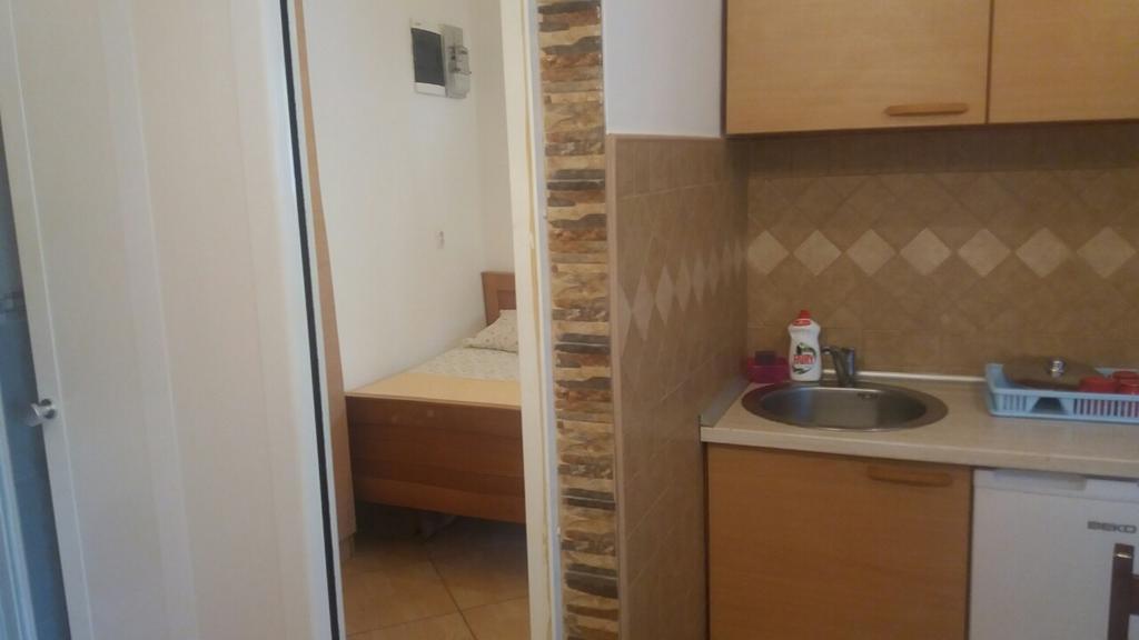 Apartments Mira Tivat Buitenkant foto