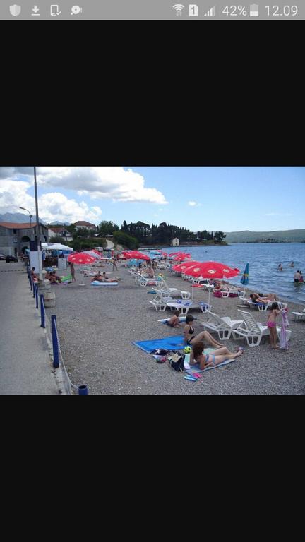 Apartments Mira Tivat Buitenkant foto